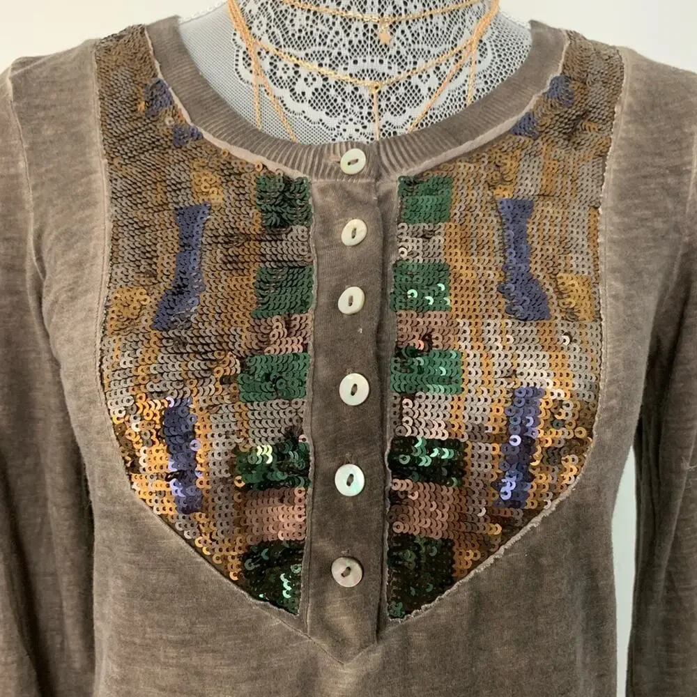 🥳HP🥳 FREE PEOPLE Tigers Eye Long Sleeve Henley